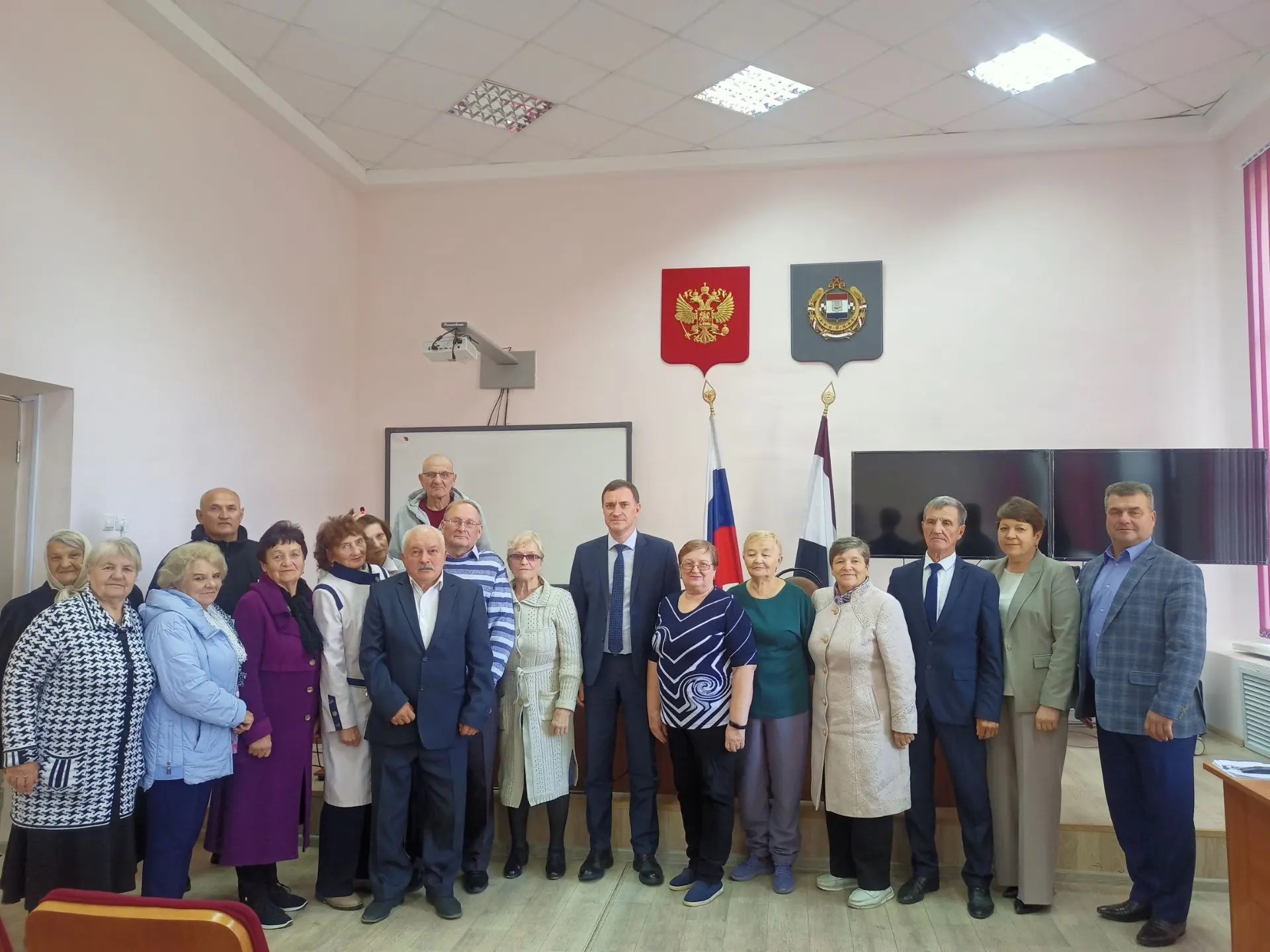Встреча с ветеранским активом района. Вместе мы сможем больше